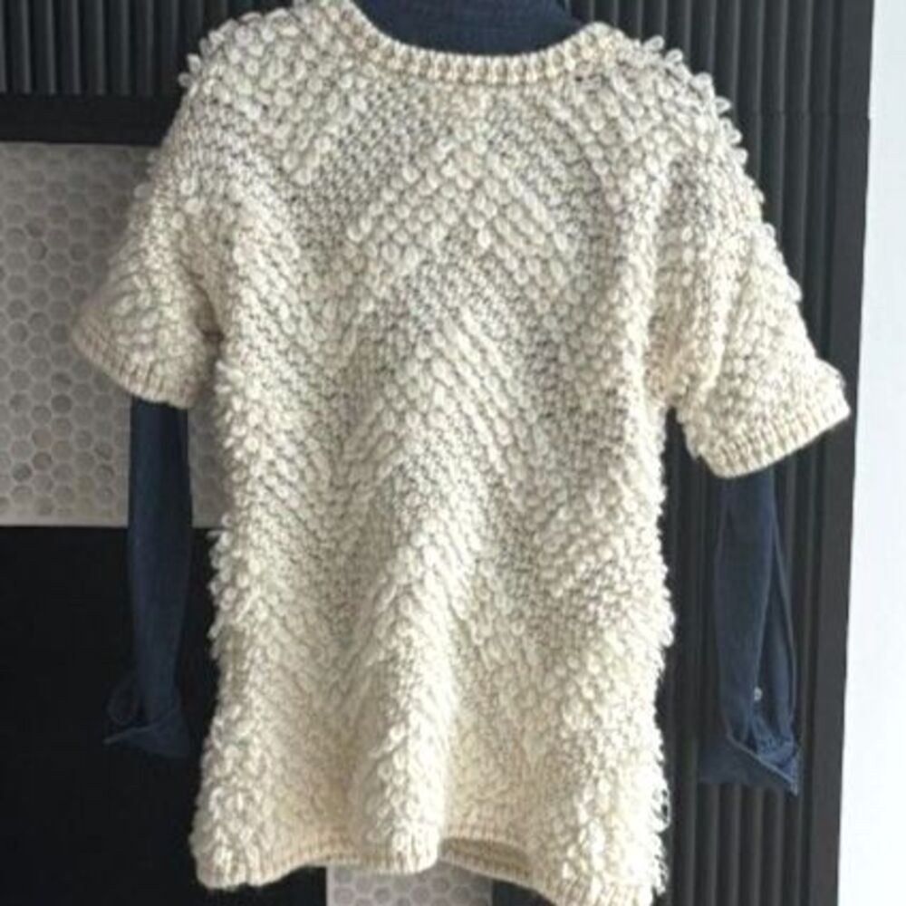 Lou & Grey Cream Textured Popcorn Chevron Knit Short Sleeve Sweater Size Medium - Picture 5 of 7